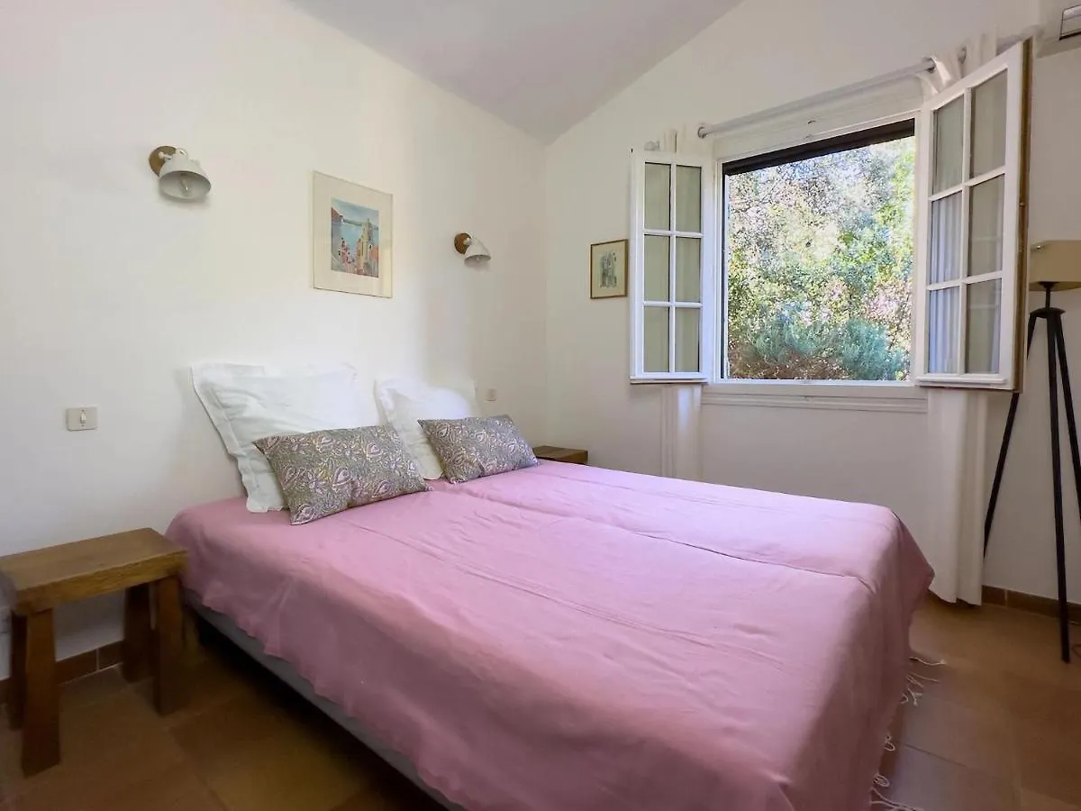Holiday Home With Swimming Pool Cavalaire-sur-Mer