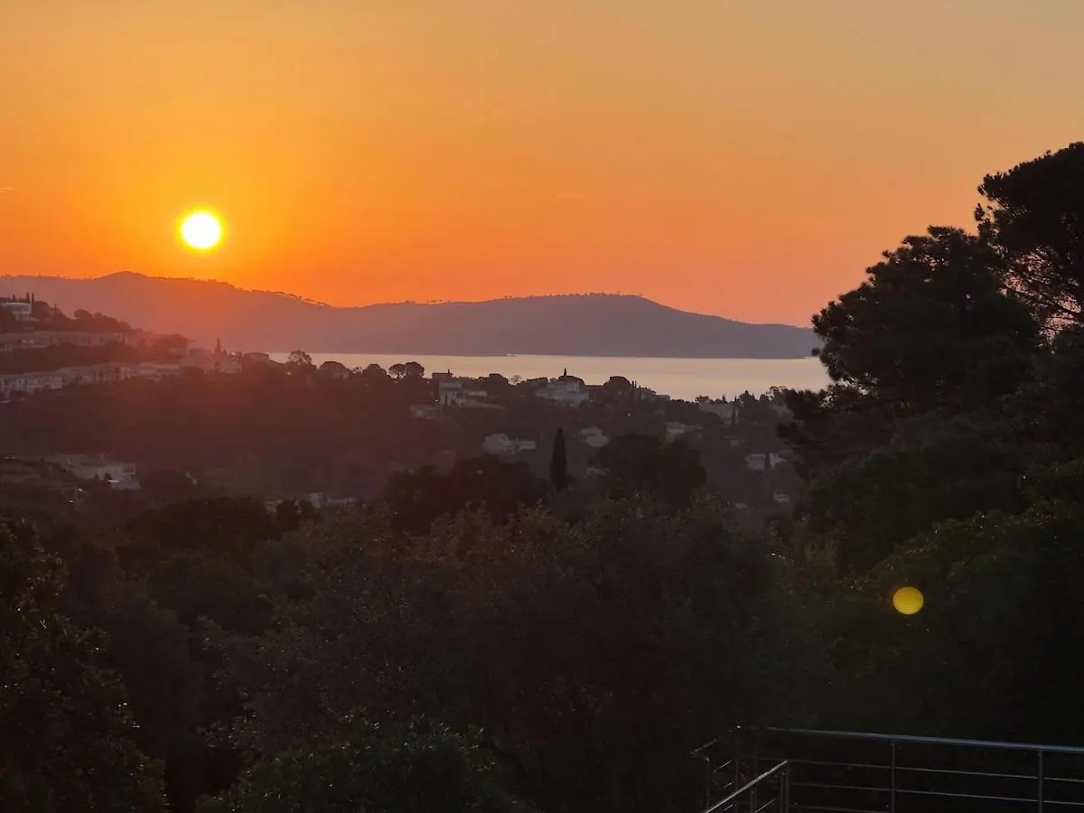 Holiday Home With Swimming Pool Cavalaire-sur-Mer